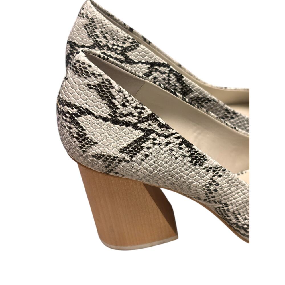 Imagine Vince Camuto Quinna Capri Snakeskin Block Heel Pumps Size 8 - Picture 4 of 10